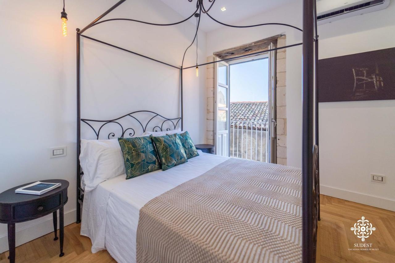 시라쿠사 Residenza Dumah - Elegante Dimora In Centro 아파트 외부 사진